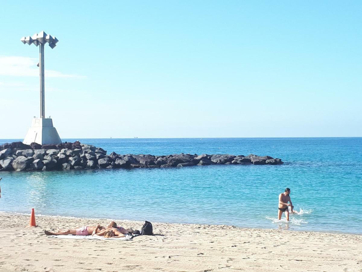 Playa De Las Vistas Арона Екстер'єр фото
